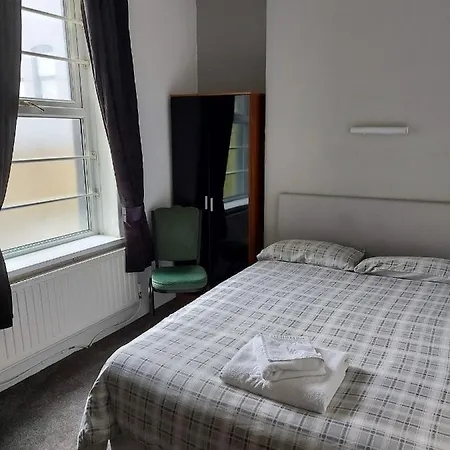 Guest house The Lodge Guest Accommodation Barrow-in-Furness