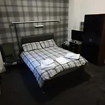The Guest 3*